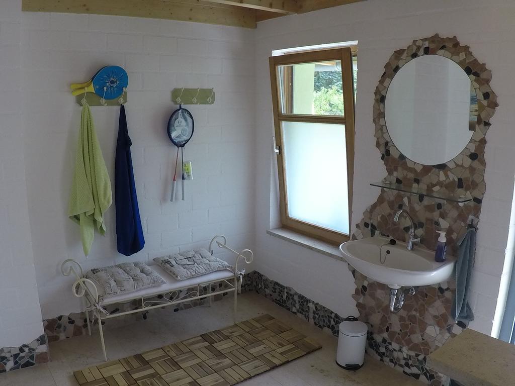 Pension Am Weinberg Bed & Breakfast Mainstockheim Ngoại thất bức ảnh