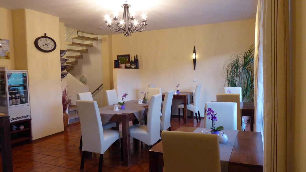 Pension Am Weinberg Bed & Breakfast Mainstockheim Ngoại thất bức ảnh